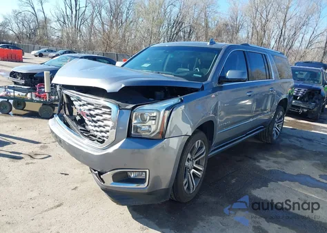 2018 GMC Yukon Xl Denali z USA, uszkodzony, nr VIN 1GKS2HKJ9JR214753